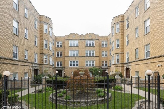2 bedroom in Chicago IL 60659 - 2 bedroom in Chicago IL 60659 Condo Unit 6316-3A