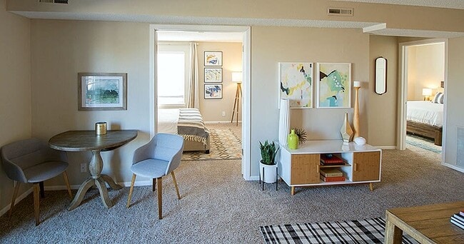 Living Area - Ashbrooke