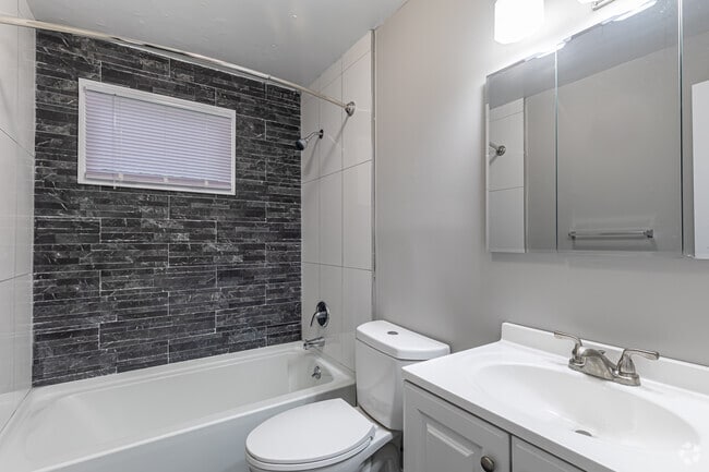 1BR, 1BA