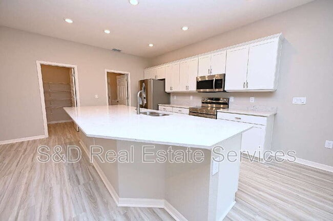 Photo - 1731 Oceania Ave