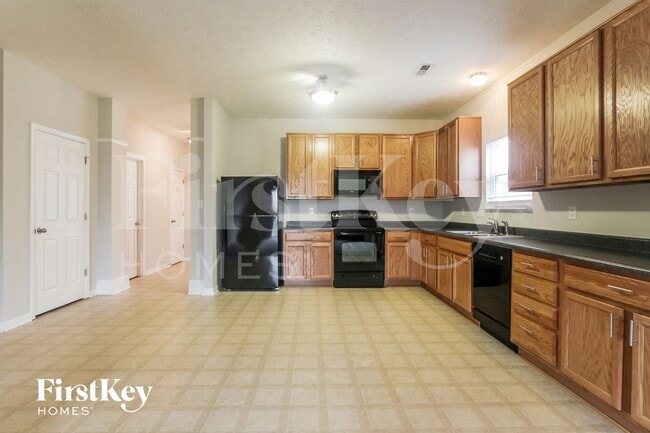 Photo - 1004 Retford Dr