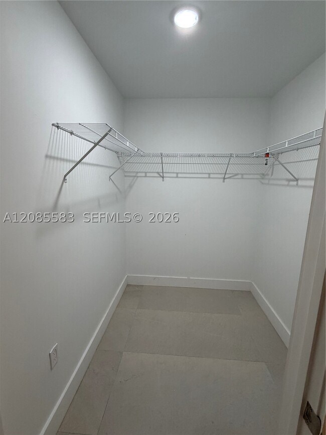 2641 NW 24th Ct Unit 301