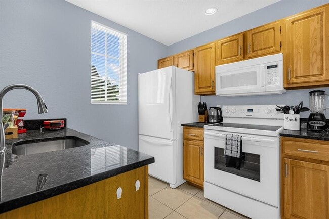 Photo - 4013 Venetian Bay Dr