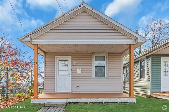 Building Photo - 29 Drs James Parker Blvd Rental