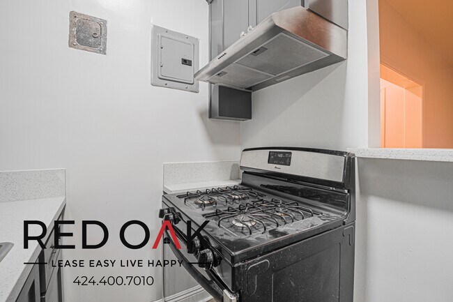 Photo - 516 N Harvard Blvd Unit 109