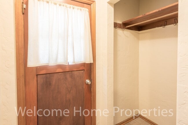 Photo - 318 SE 6th St Unit 318 SE 6th #1