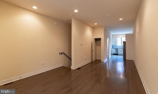 Photo - 1775 Frankford Ave Unit 3