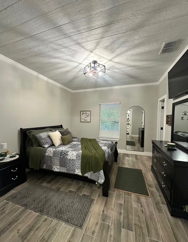 Building Photo - 1135 Red Fox Rd