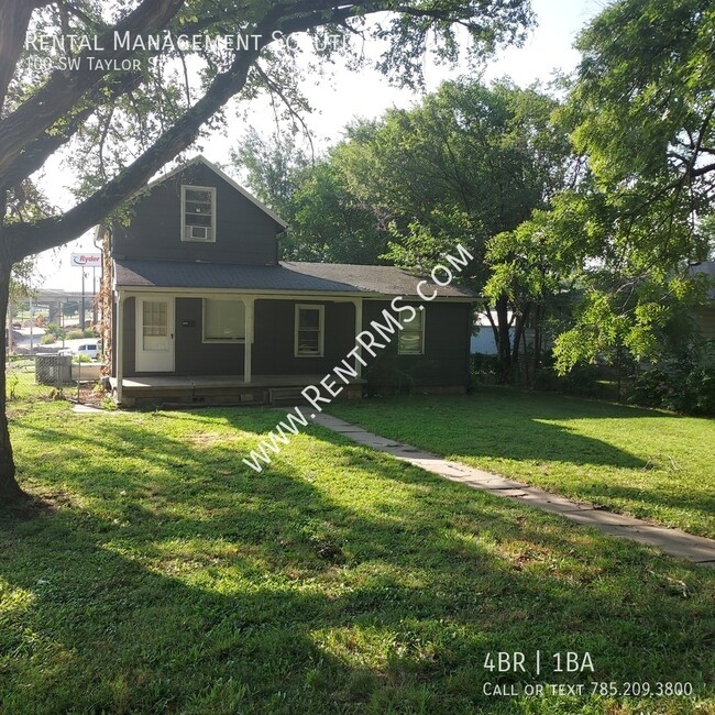 Building Photo - 100 SW Taylor St