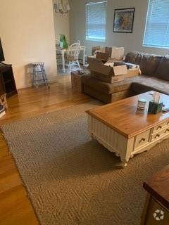 Building Photo - 809 East Ave Unit 7 Rental