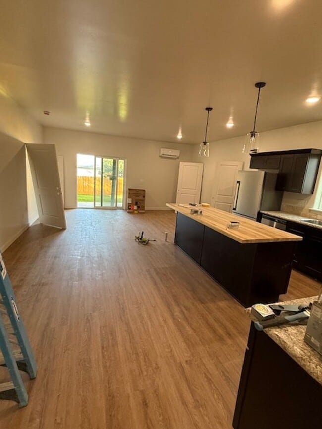 Photo - 504 S 5th St Unit B