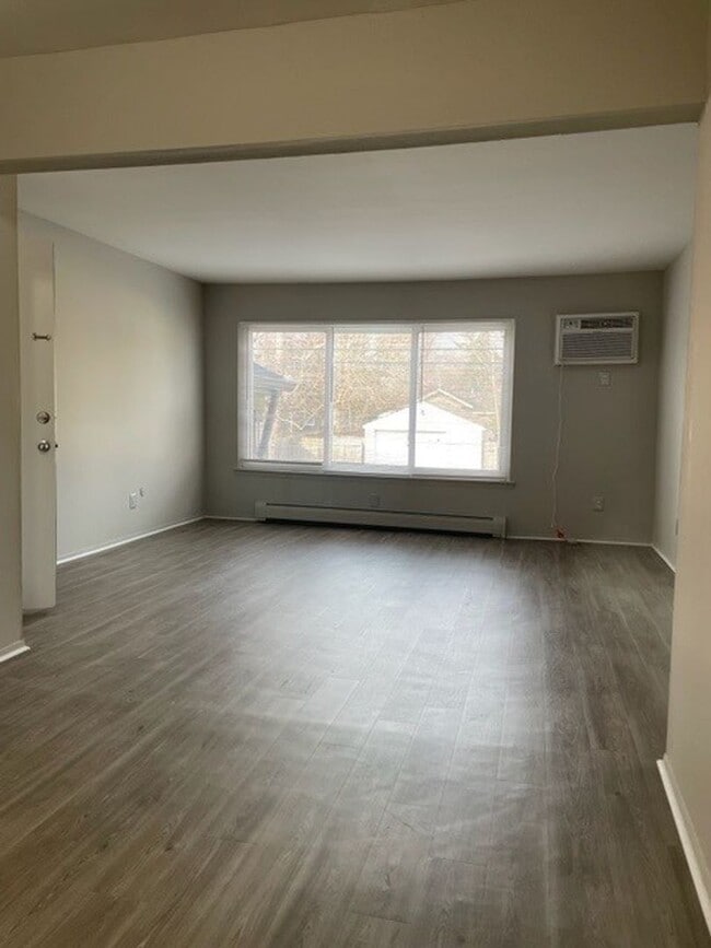 333 Marshall Apartments