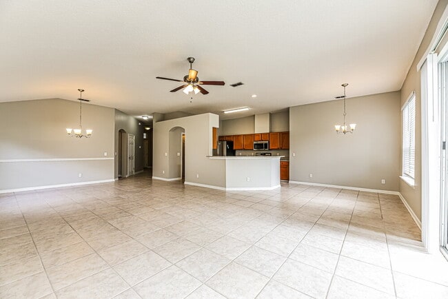 Photo - 301 N Lake Cunningham Ave