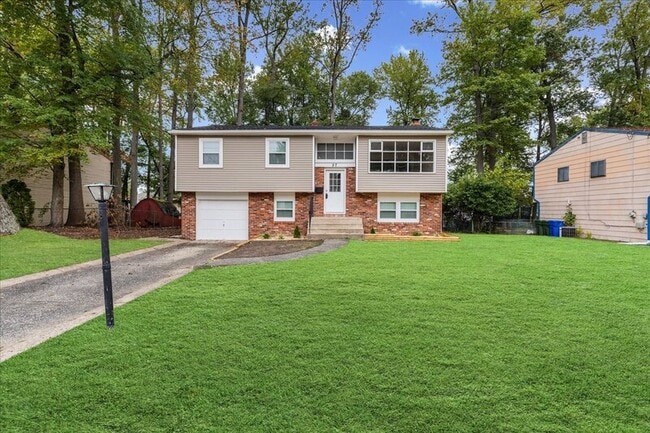 Building Photo - 57 Greenvale Rd