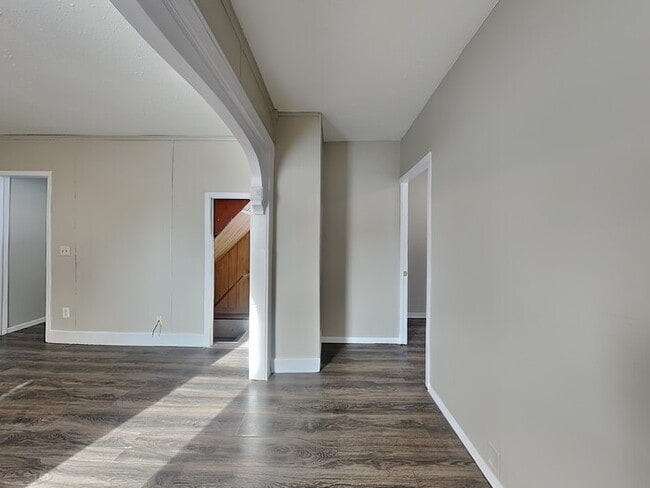 Photo - 1115 19th Ave NE