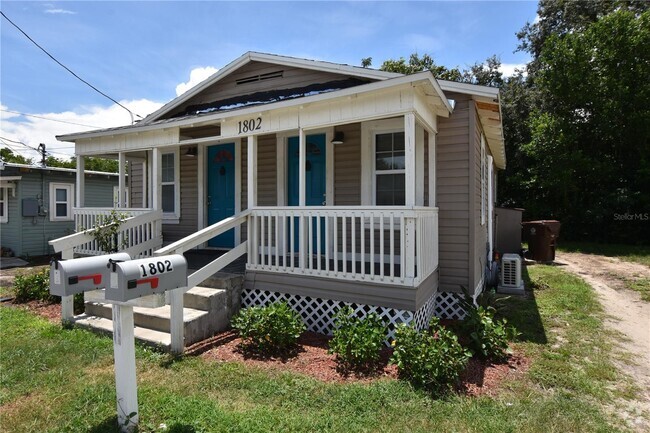Building Photo - 1802 N 12th St Rental