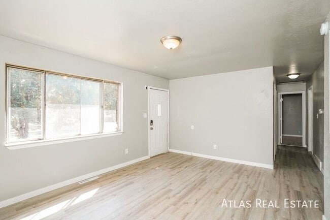 Photo - 4028 Colony Hills Cir