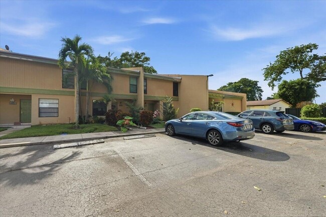 Photo - 9240 NW 14th St Unit 270