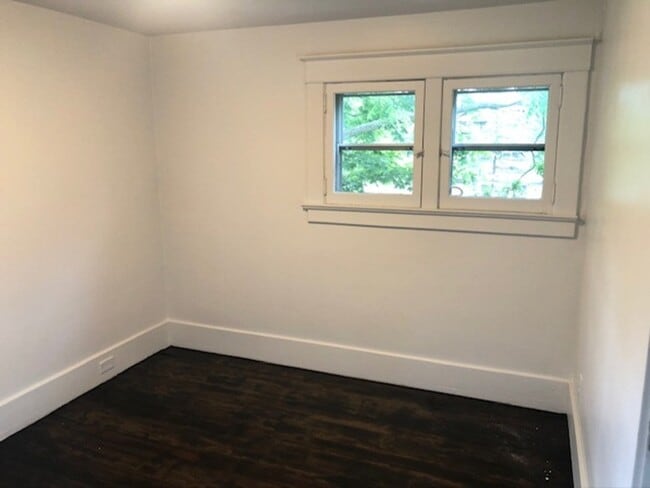 Photo - 410 Olive St