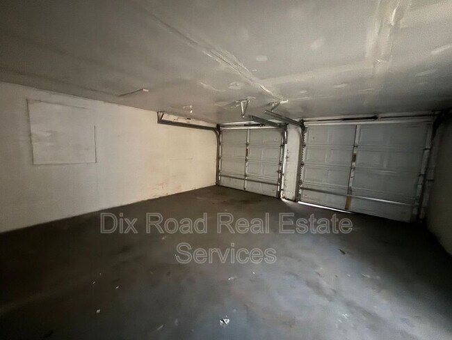 Photo - 636 Wampler Ave