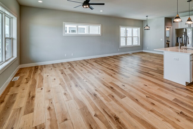 Photo - 4863 Lacy Rd