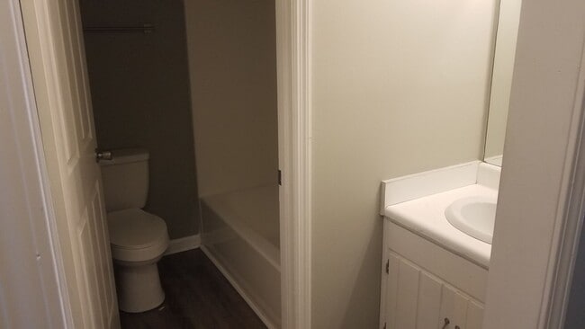 Photo - 4 Bedroom 2 bath Home in Valdosta, GA