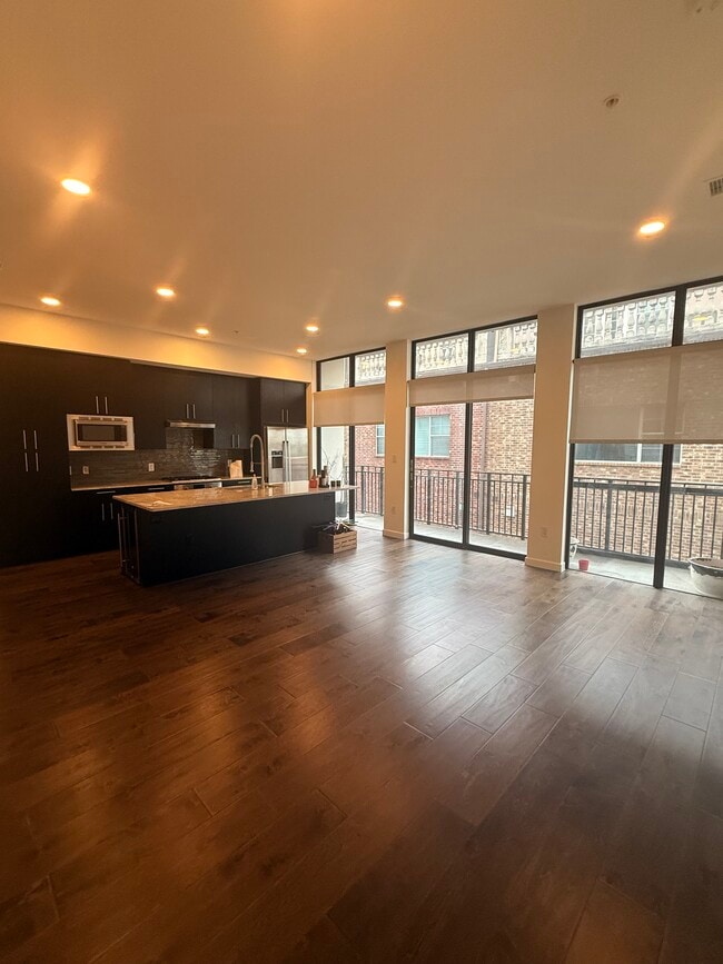 Photo - 4820 Caroline St Unit Apt 306