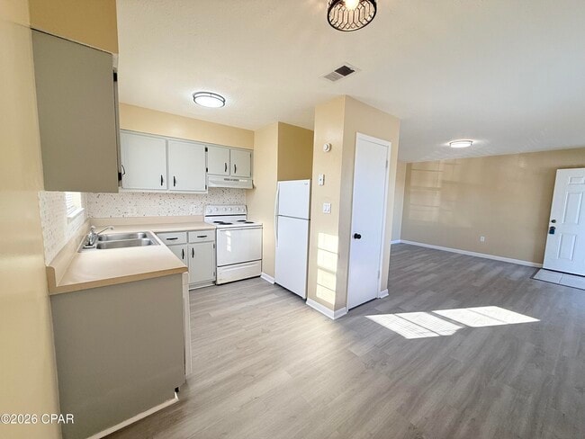 Photo - 506 N 11th St Unidad A1