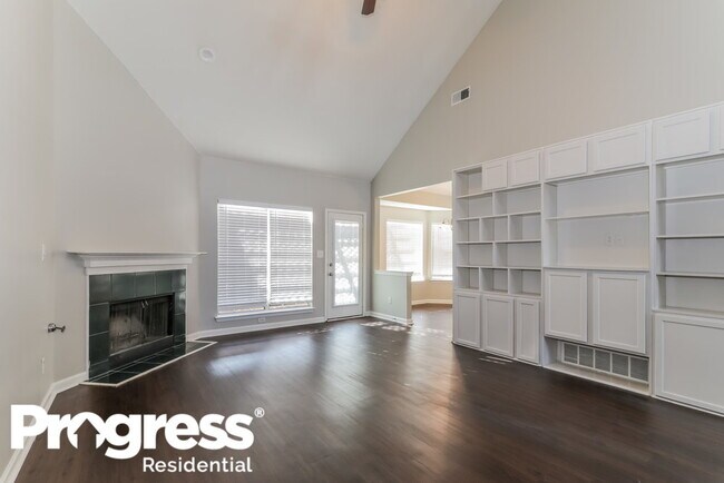 Photo - 9093 Weeping Cherry Ln