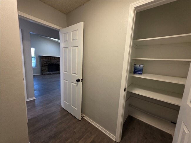 Photo - 1008 N Turtle Creek Dr