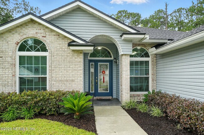 Photo - 832 Heritage Lakes Dr