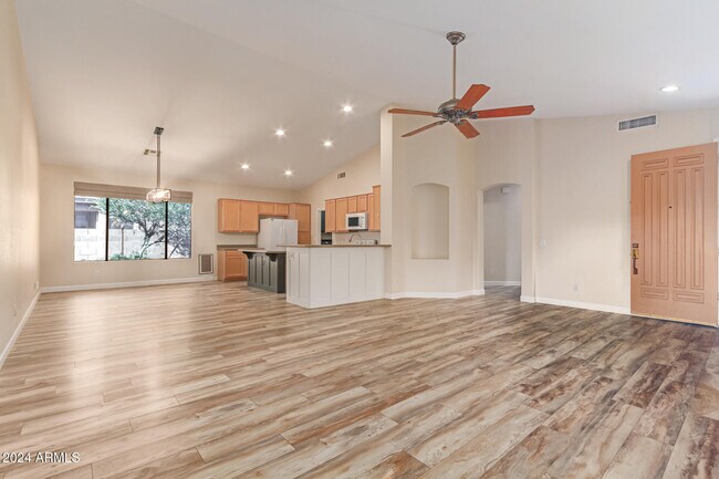 1141 E Ranch Ct