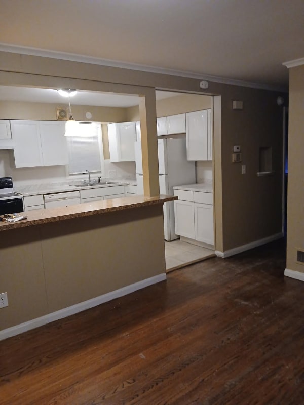 Photo - 6016 Pratt St