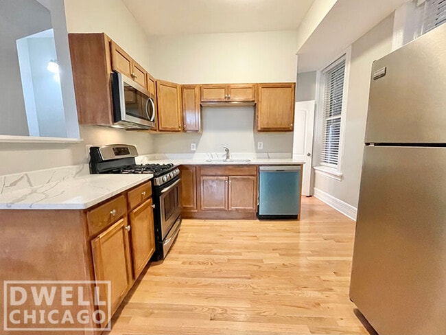 Photo - 1154 W 17th St Unit 1