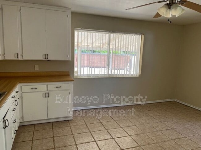Photo - 3127 W Dahlia Dr