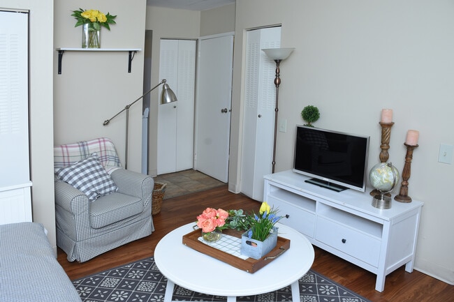 Photo - UNICO Village