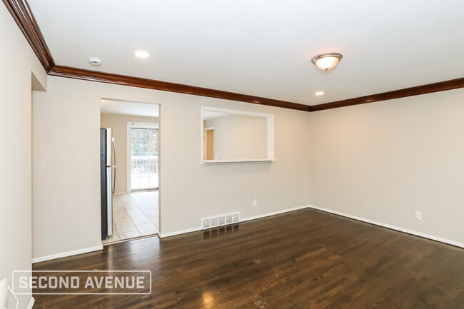 Photo - 2781 Pickmeier Ln