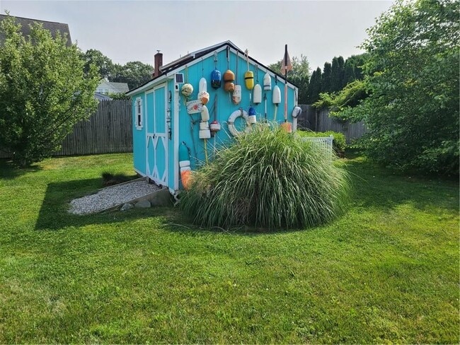 Photo - 98 Alden Ave