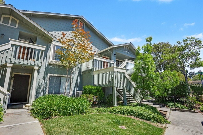 Photo - 4995 Conway Terrace