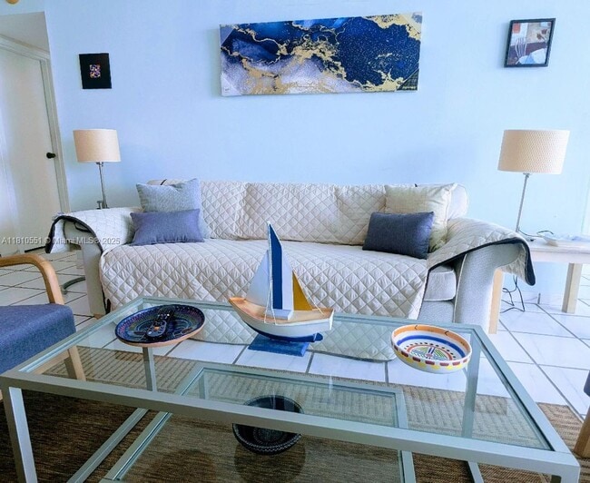 Photo - 2655 Collins Ave Unit 2409