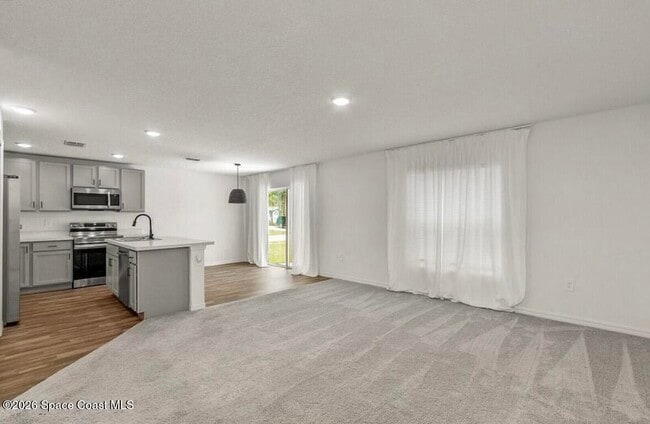 Photo - 271 Wendover Rd SW