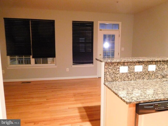 Photo - 4302 Talmadge Cir