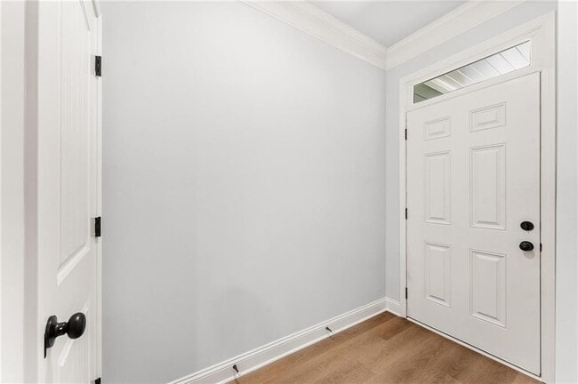 Photo - 179 Crest Dr