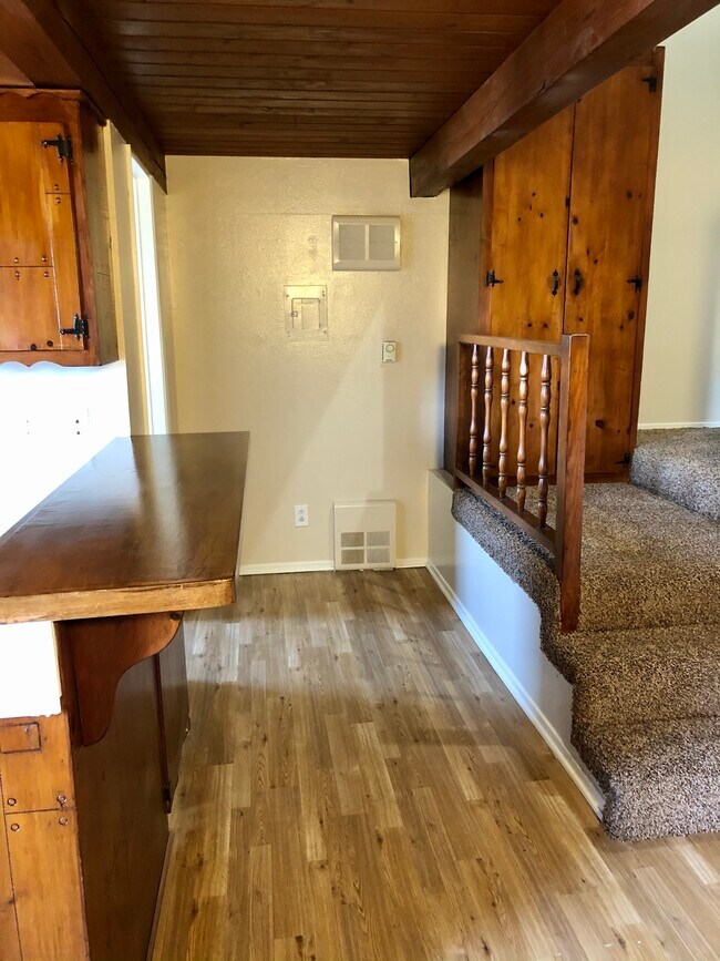 Photo - 22727 Madison St Unit 5