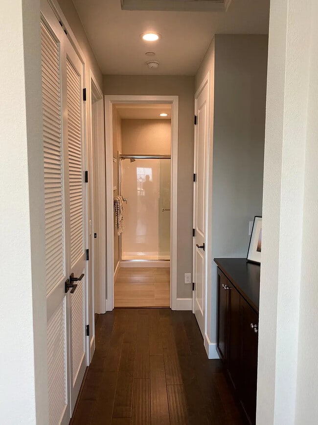 Photo - 476 E Sorrel Pl