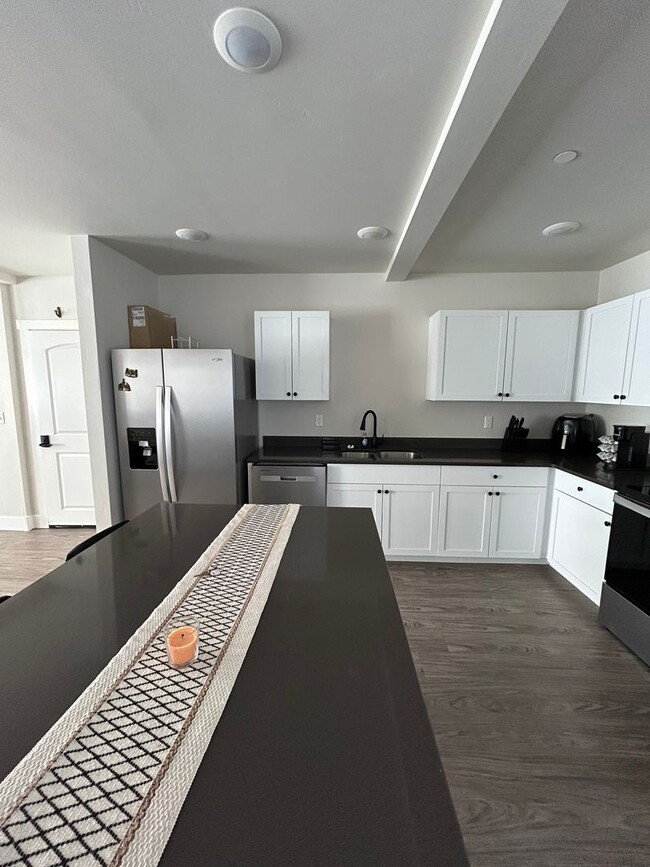 Photo - Fully Furnished 2 Bed 1 Bath Condo. Anaconda Montana