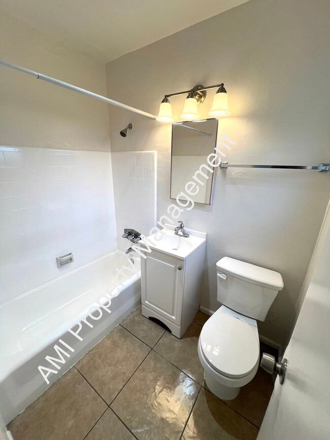 Photo - Move in Special!! $1/2 off 1st Month's Rent!! Unit 2573 1/2