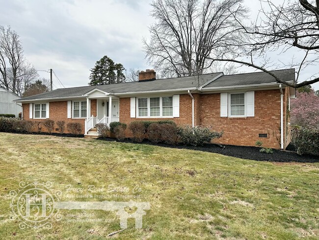 Photo - 204 Trail Four