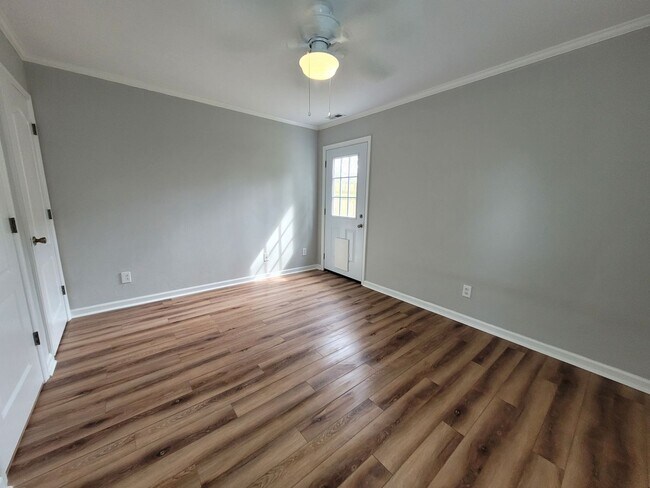 Photo - CHICKS BEACH - CHESAPEAKE BEACH