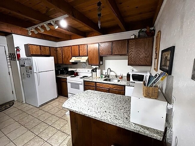 Photo - Long Term Rental- Treehouse Condo I208 Unit I  208